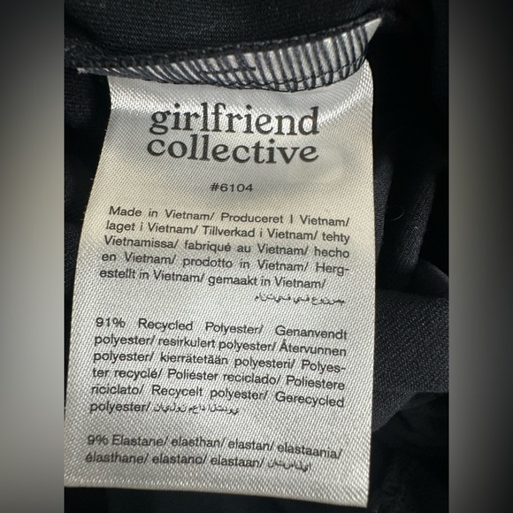 Girlfriend Collective scoop necked black jumper with pockets size XS NWT - Picture 5 of 7